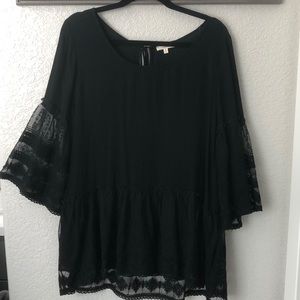 EUC M Easel Lace Blouse